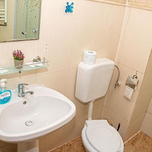 Private Bathroom King Room